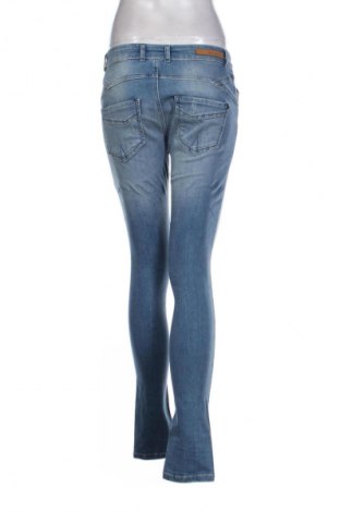 Γυναικείο Τζίν Culture, Μέγεθος M, Χρώμα Μπλέ, Τιμή 2,99 €