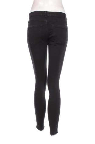 Damskie jeansy ONLY, Rozmiar M, Kolor Czarny, Cena 48,99 zł