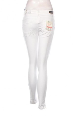 Damen Jeans ONLY, Größe M, Farbe Weiß, Preis € 15,99