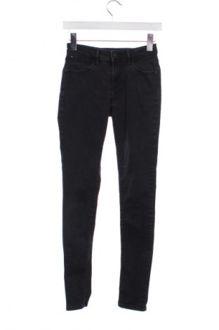 Dámske džínsy  Wrangler, Veľkosť XS, Farba Čierna, Cena  25,09 €