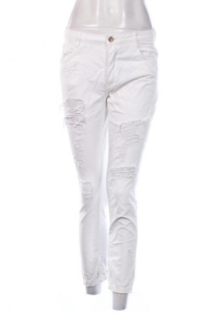 Blugi de femei Zara, Mărime S, Culoare Alb, Preț 37,99 Lei