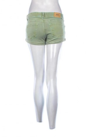 Damskie szorty Bershka, Rozmiar S, Kolor Zielony, Cena 27,95 zł