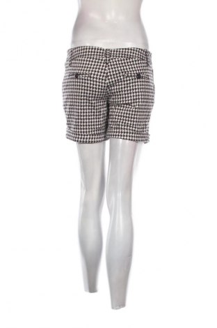 Damskie szorty Bershka, Rozmiar M, Kolor Kolorowy, Cena 22,99 zł