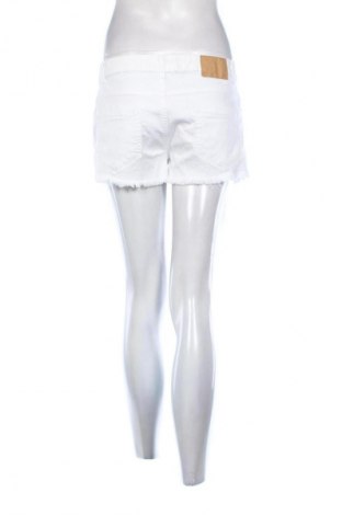 Damen Shorts Clockhouse, Größe M, Farbe Weiß, Preis 1,99 €
