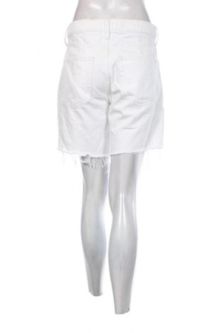 Γυναικείο κοντό παντελόνι Gap, Μέγεθος M, Χρώμα Λευκό, Τιμή 9,99 €