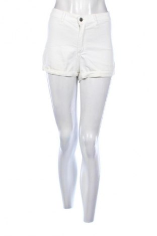 Női rövidnadrág H&M Divided, Méret S, Szín Fehér, Ár 2 844 Ft