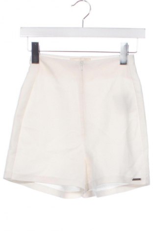 Női rövidnadrág Junona, Méret XS, Szín Fehér, Ár 6 800 Ft