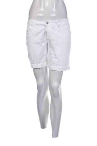 Damen Shorts S.Oliver, Größe M, Farbe Weiß, Preis € 5,99