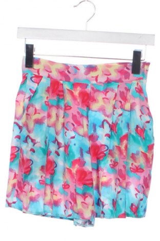 Női rövidnadrág Sinsay, Méret XS, Szín Sokszínű, Ár 1 269 Ft