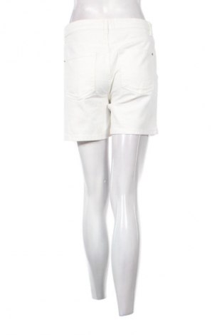 Damen Shorts Sinsay, Größe S, Farbe Ecru, Preis € 3,99