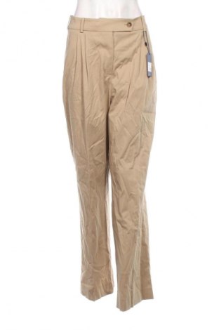 Дамски панталон Gant, Размер L, Цвят Бежов, Цена 101,23 €