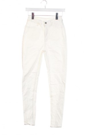Damenhose SHEIN, Größe S, Farbe Weiß, Preis 3,99 €