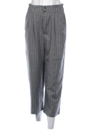 Damskie spodnie Stradivarius, Rozmiar M, Kolor Kolorowy, Cena 35,95 zł