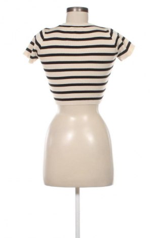 Damenpullover Unbranded, Größe M, Farbe Mehrfarbig, Preis 3,99 €