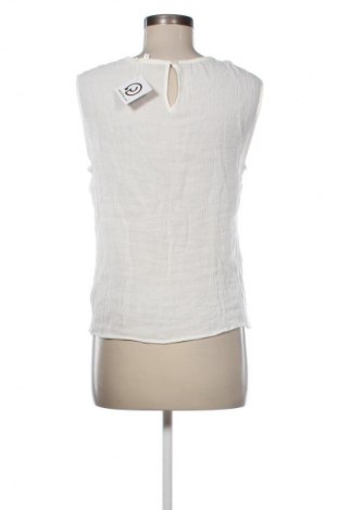 Női top Opus, Méret M, Szín Fehér, Ár 3 739 Ft