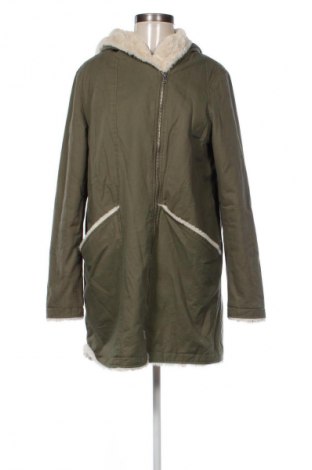 Geacă de femei Clockhouse, Mărime M, Culoare Verde, Preț 104,99 Lei