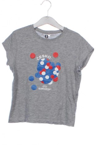 Детска тениска Uefa, Размер 4-5y/ 110-116 см, Цвят Сив, Цена 2,04 €