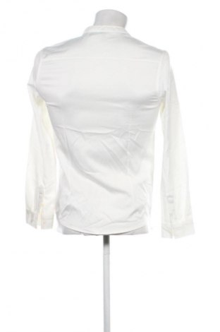 Herrenhemd Unbranded, Größe S, Farbe Weiß, Preis € 5,99
