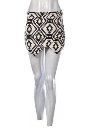 Пола - панталон New Look, Размер S, Цвят Многоцветен, Цена 3,06 €