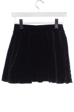 Пола - панталон Stradivarius, Размер XS, Цвят Черен, Цена 11,74 €