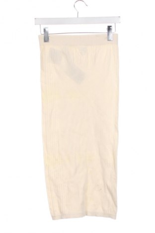 Пола Bershka, Размер XS, Цвят Бежов, Цена 3,57 €