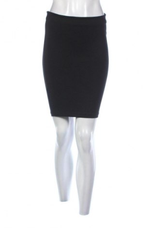 Φούστα Bershka, Μέγεθος M, Χρώμα Μαύρο, Τιμή 3,99 €