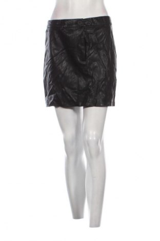 Пола Clockhouse, Размер L, Цвят Черен, Цена 2,04 €