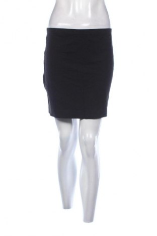 Sukně H&M, Velikost M, Barva Černá, Cena  79,00 Kč