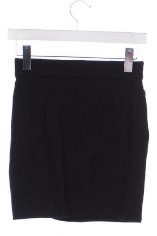 Sukně H&M, Velikost XS, Barva Černá, Cena  79,00 Kč