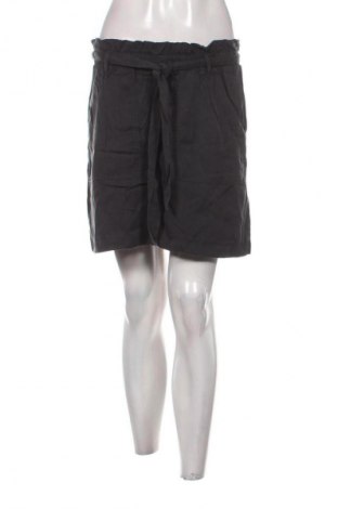 Пола H&M L.O.G.G., Размер S, Цвят Сив, Цена 2,04 €