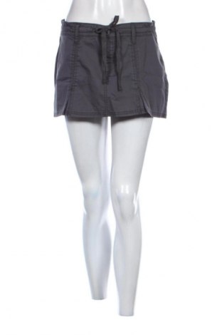 Пола Hollister, Размер M, Цвят Сив, Цена 16,87 €