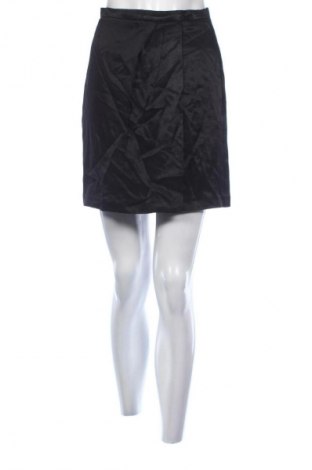 Пола Mango, Размер M, Цвят Черен, Цена 8,44 €