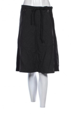 Пола Opus, Размер M, Цвят Многоцветен, Цена 2,04 €