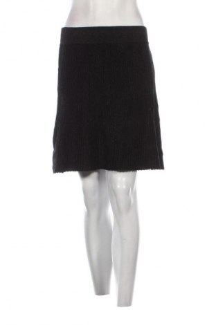 Пола Promod, Размер M, Цвят Черен, Цена 2,04 €