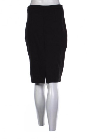 Пола Reserved, Размер M, Цвят Черен, Цена 3,57 €