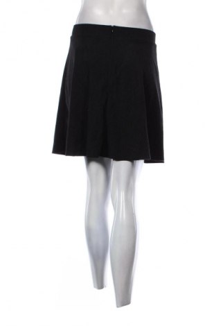 Spódnica SHEIN, Rozmiar S, Kolor Czarny, Cena 22,99 zł