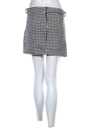 Пола Stella, Размер M, Цвят Многоцветен, Цена 2,04 €