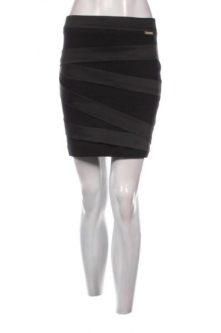 Пола Unbranded, Размер S, Цвят Черен, Цена 7,69 €