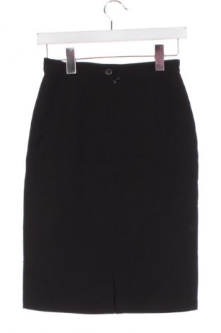 Пола Unbranded, Размер XS, Цвят Черен, Цена 3,06 €