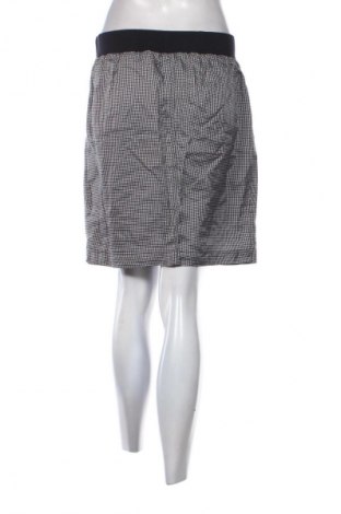 Пола Urban Outfitters, Размер S, Цвят Многоцветен, Цена 3,57 €