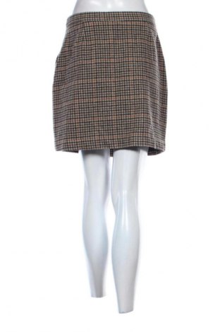 Пола Vero Moda, Размер M, Цвят Многоцветен, Цена 2,04 €