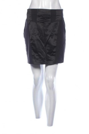 Пола Zebra, Размер M, Цвят Черен, Цена 2,04 €