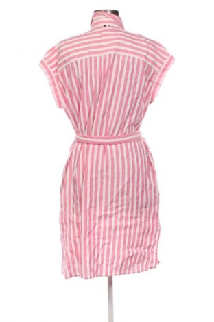 Kleid BOSS, Größe M, Farbe Mehrfarbig, Preis 122,99 €