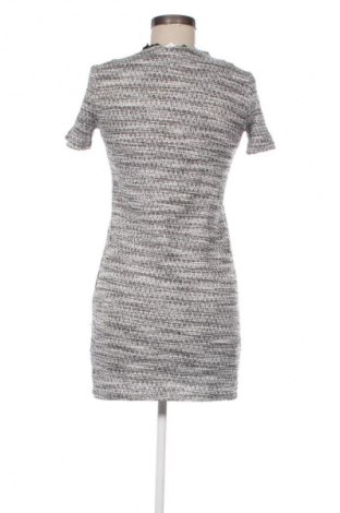 Sukienka Bershka, Rozmiar S, Kolor Kolorowy, Cena 28,99 zł