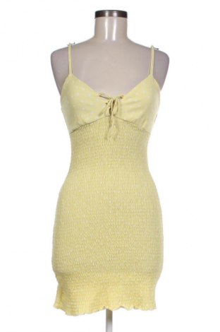 Sukienka Bershka, Rozmiar M, Kolor Żółty, Cena 25,29 zł