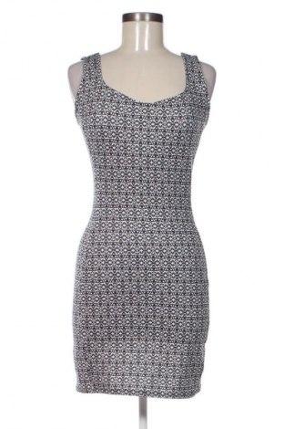 Sukienka Bershka, Rozmiar L, Kolor Kolorowy, Cena 24,99 zł