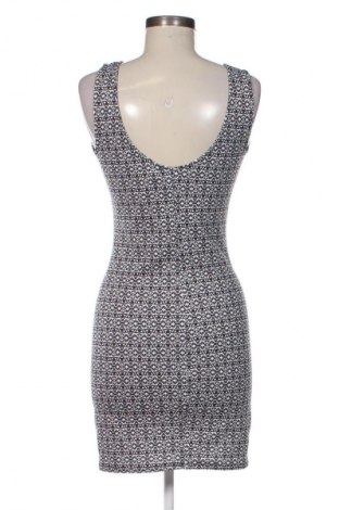 Sukienka Bershka, Rozmiar L, Kolor Kolorowy, Cena 24,99 zł