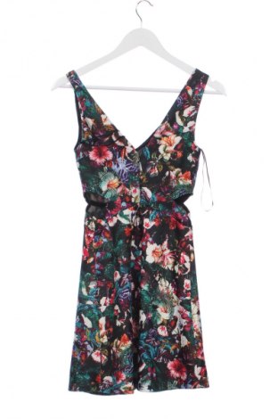 Sukienka Bershka, Rozmiar S, Kolor Kolorowy, Cena 22,99 zł