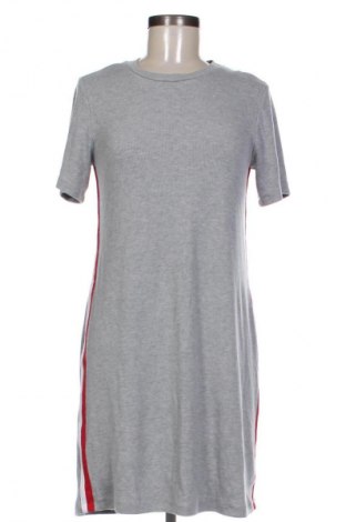 Sukienka Bershka, Rozmiar L, Kolor Szary, Cena 28,99 zł