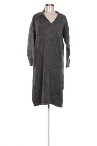 Kleid Esmara, Größe M, Farbe Grau, Preis € 8,99